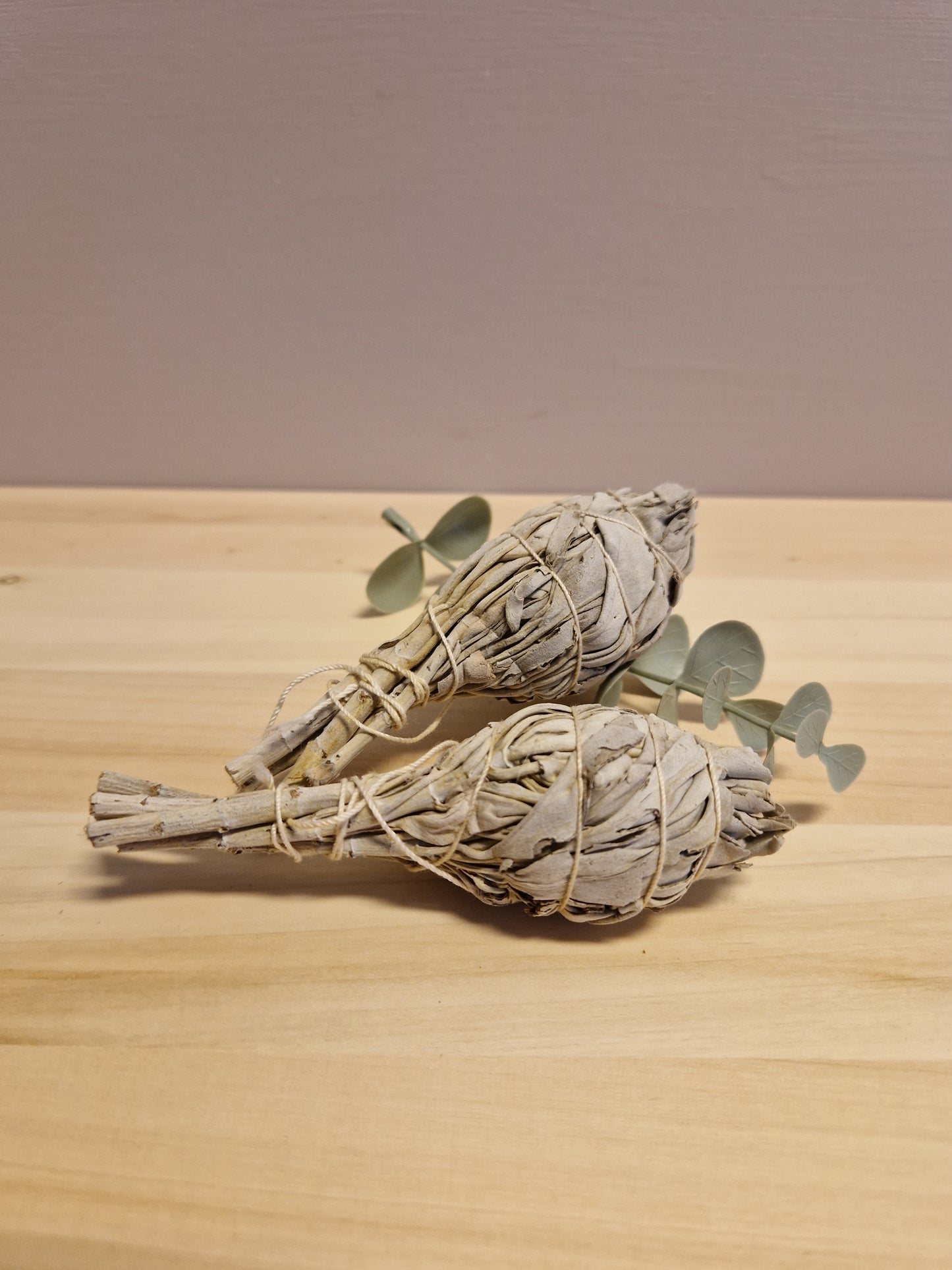 white sage/salvia för att rena energi