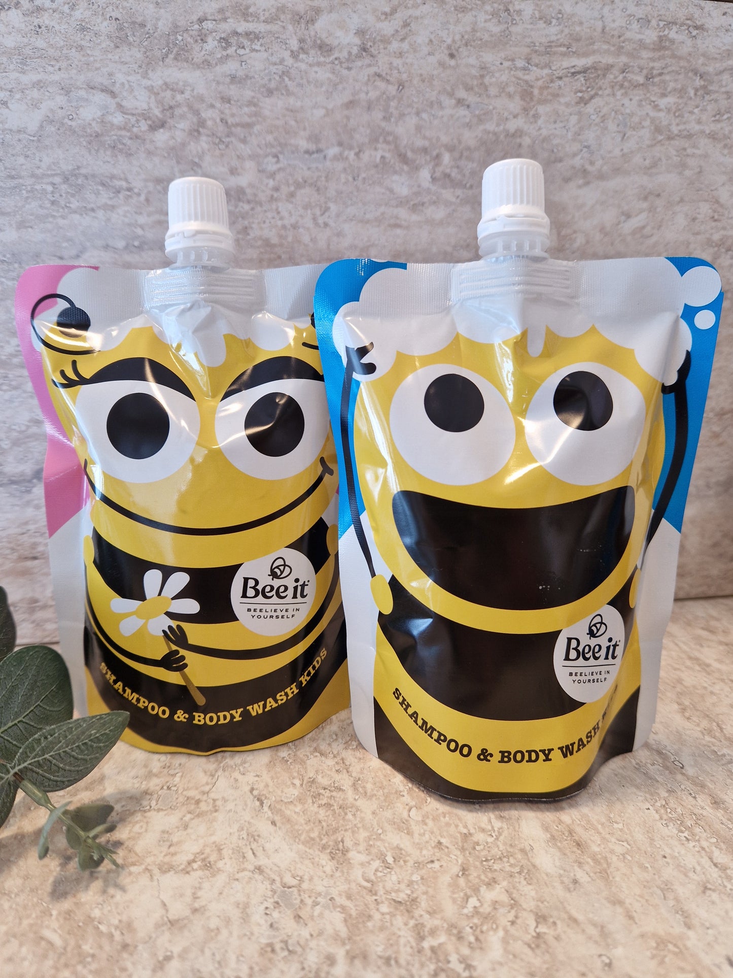 Shampo och bodywash från bee it