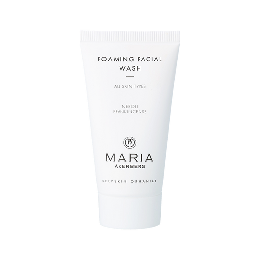 Foaming facial wash